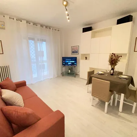 Dimora De Amicis 88 Apartment Bari