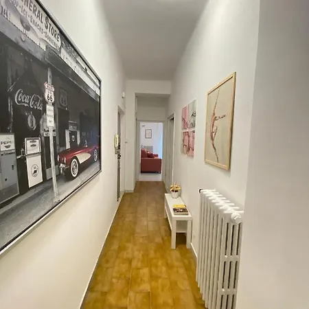 Dimora De Amicis 88 Apartment *